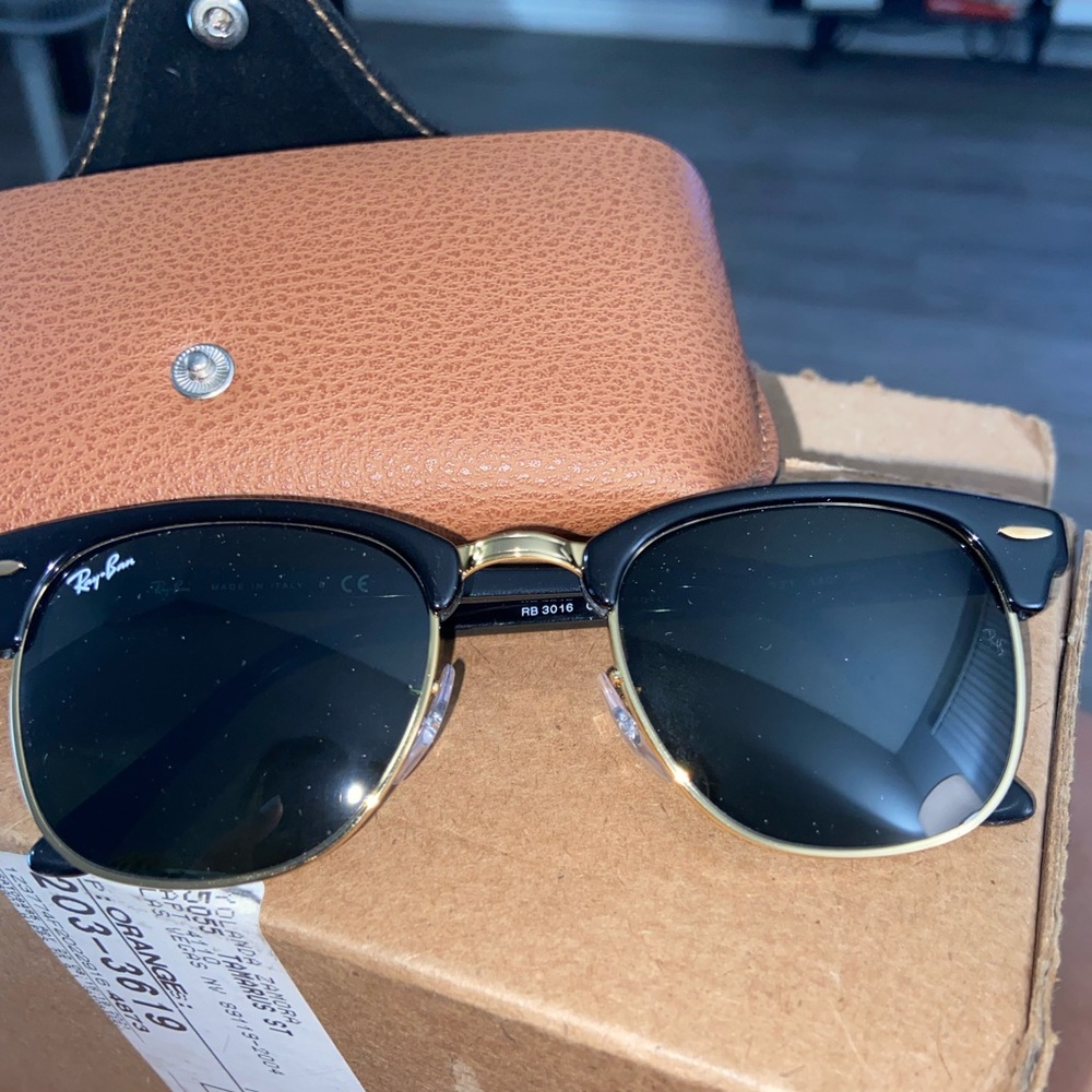 BRAND NEW RAY BAN CLUBMASTERS